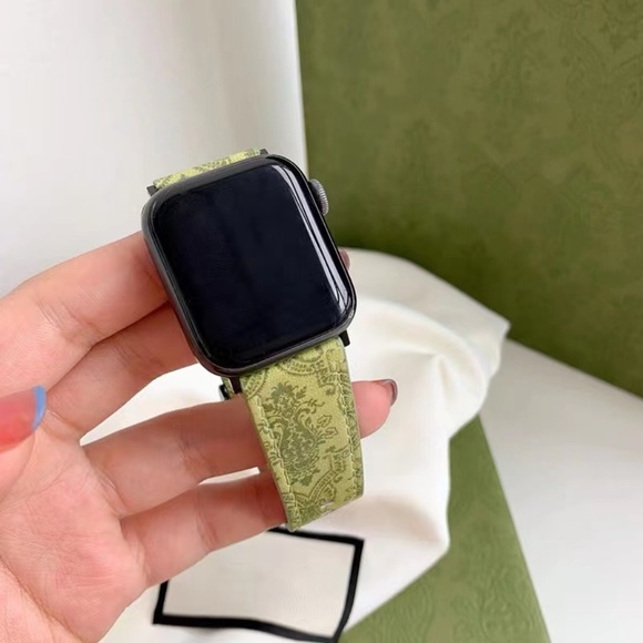 Apple Watch Band, High Quality Genuine Leather iWatch Strap - Light Green - Picture 4 of 8